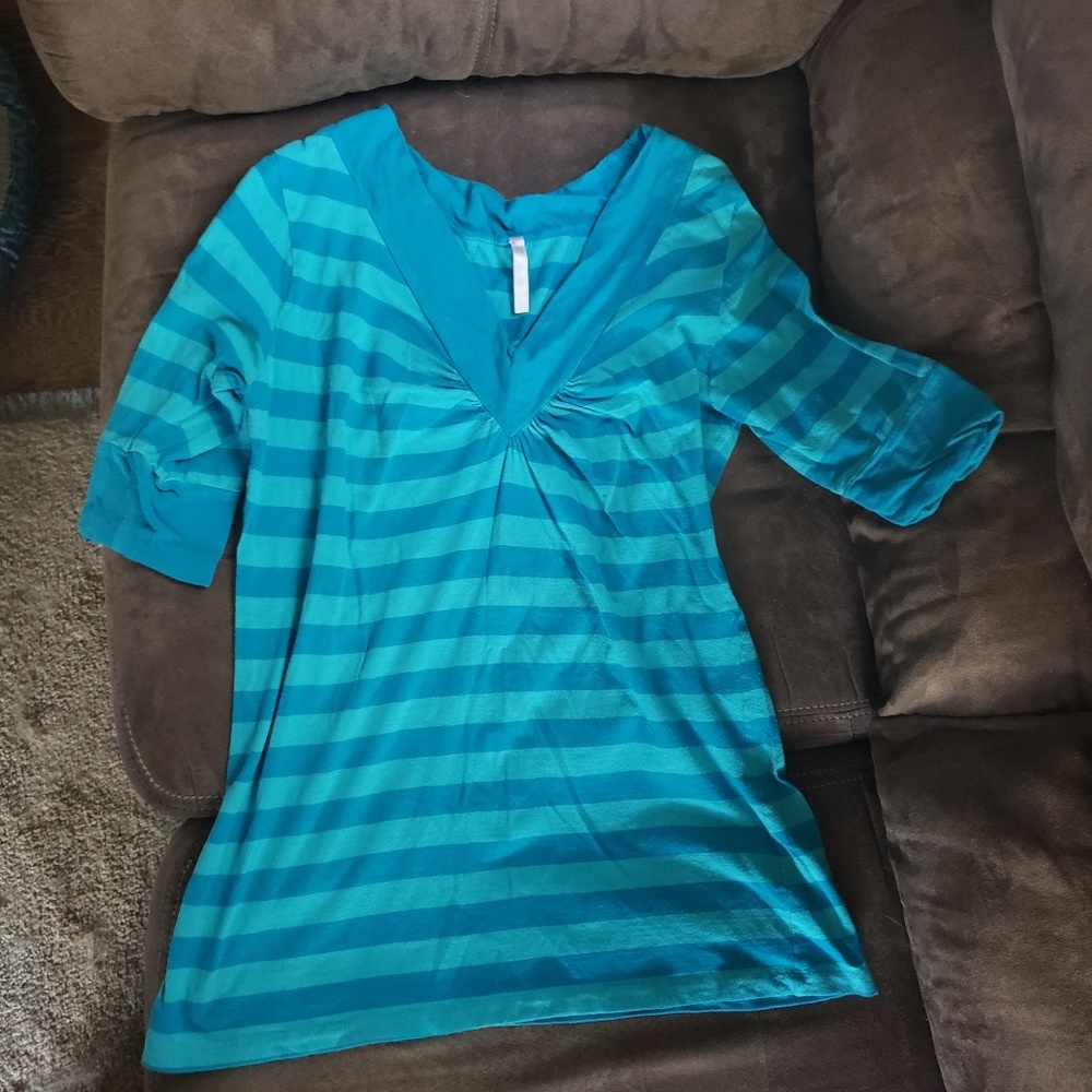 Rue 21 top